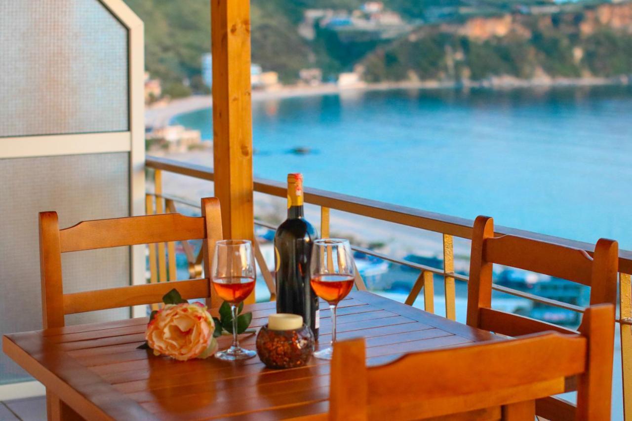 Lido Apartments Himare Exterior photo