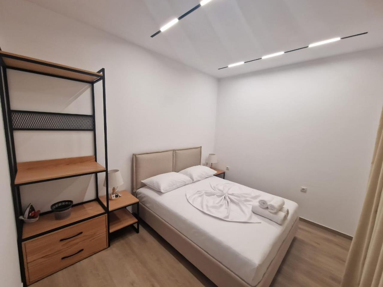 Lido Apartments Himare Exterior photo